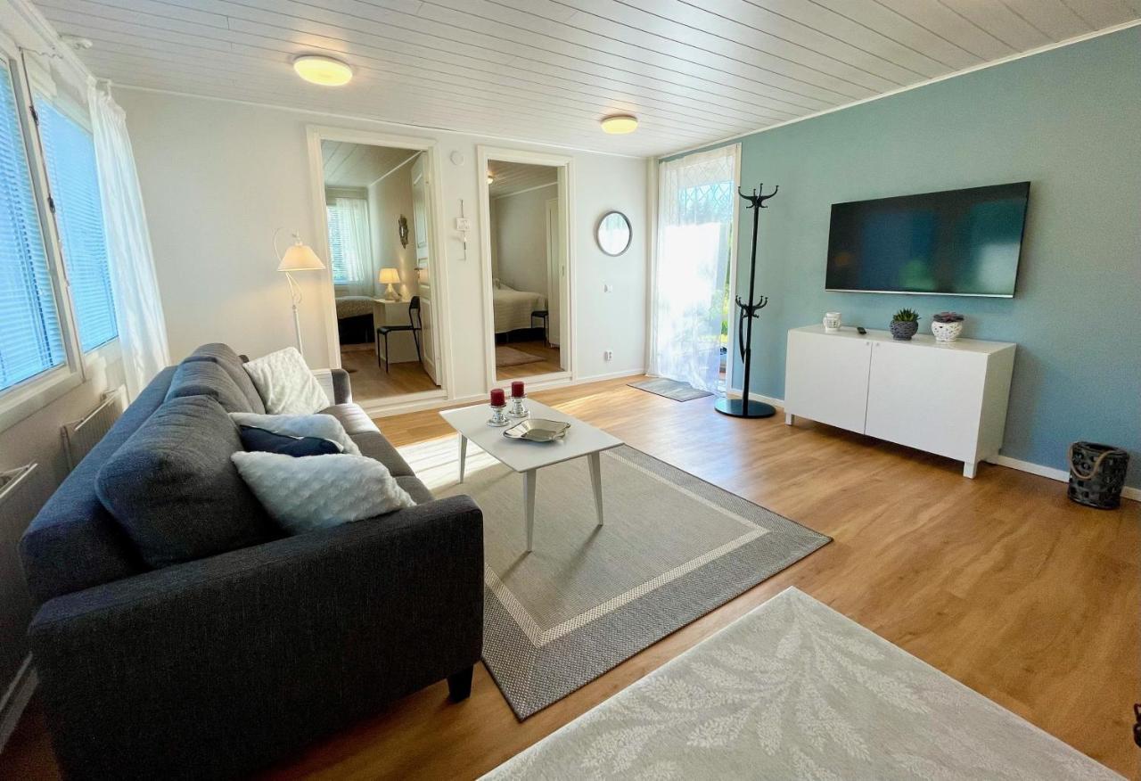 Cozy Renovated House With A Lot Of Parking Space. Haparanda  Extérieur photo