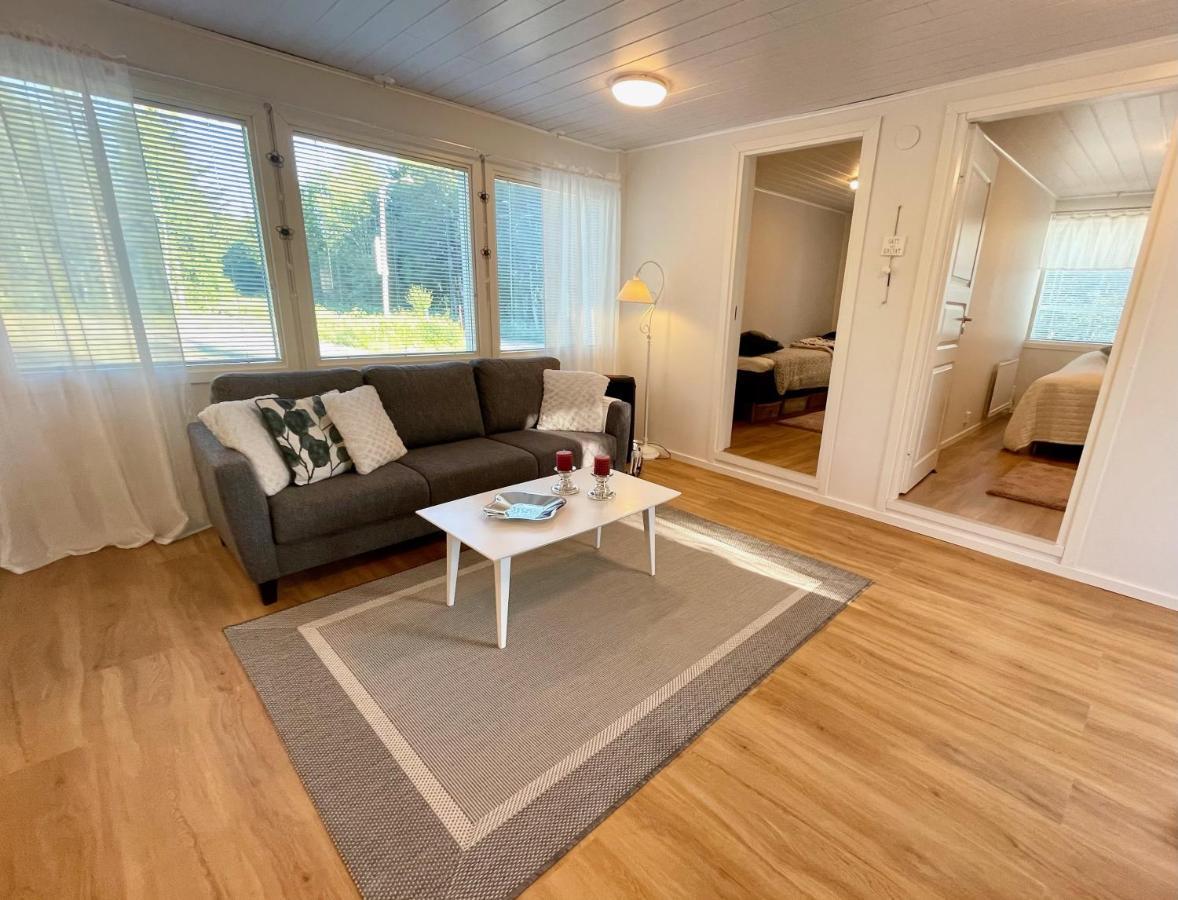 Cozy Renovated House With A Lot Of Parking Space. Haparanda  Extérieur photo