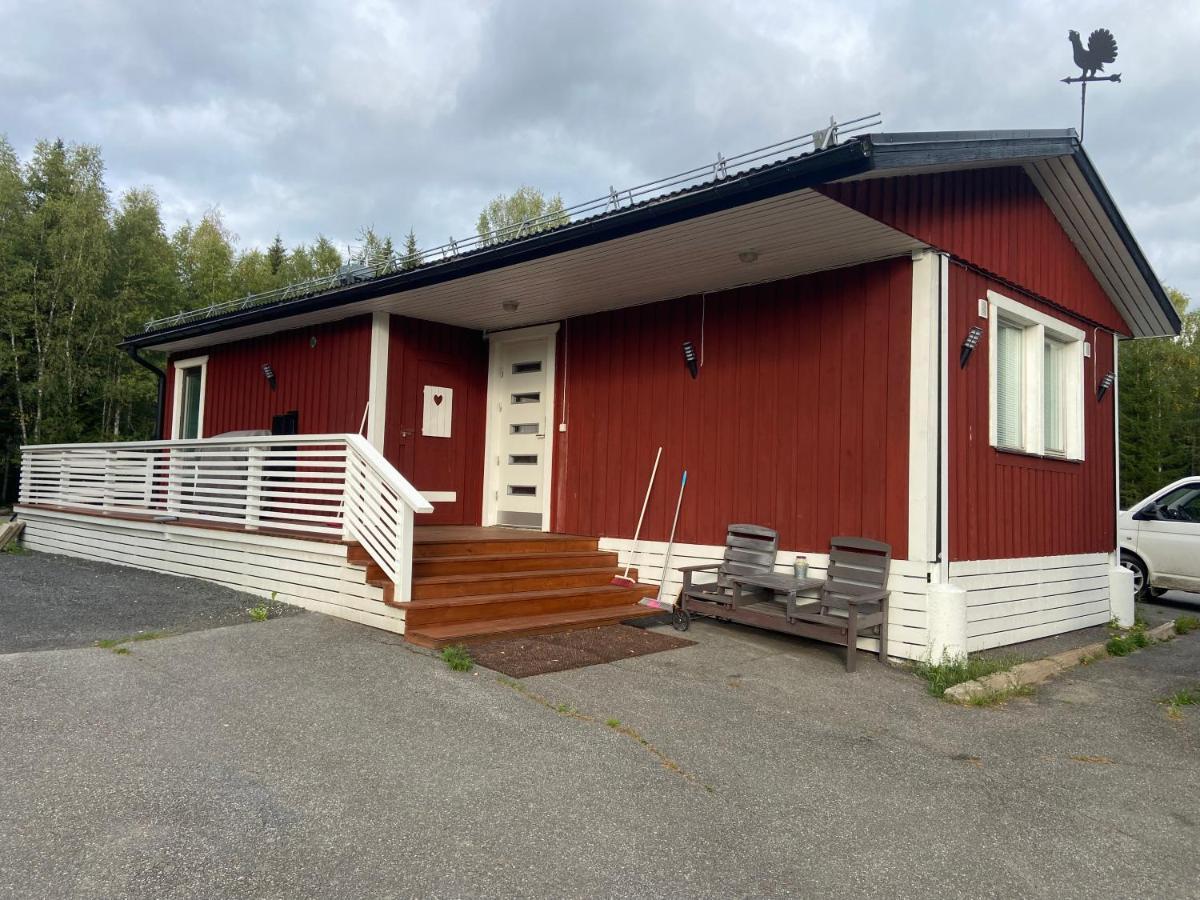 Cozy Renovated House With A Lot Of Parking Space. Haparanda  Extérieur photo